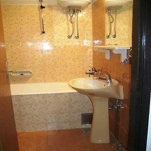 Lia * דוברובניק