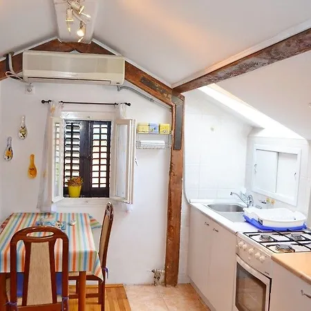 Apartment Lia