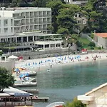 Lia Dubrovnik